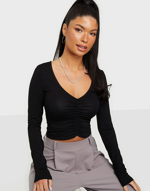 NLY Trend Sweetheart Rouched Top