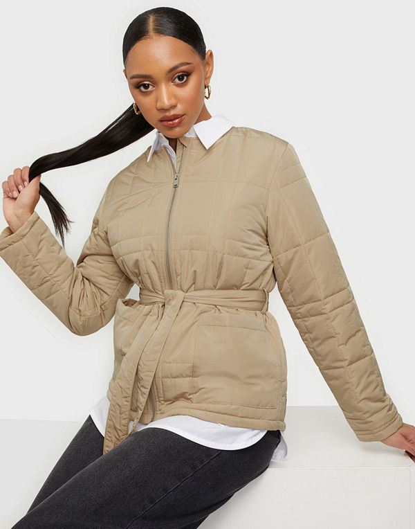 Selected Femme SLFPLASTIC CHANGE QUILT SPRING JACK