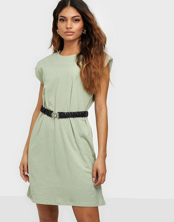 Only ONLPERNILLE SHOULDER DRESS JRS