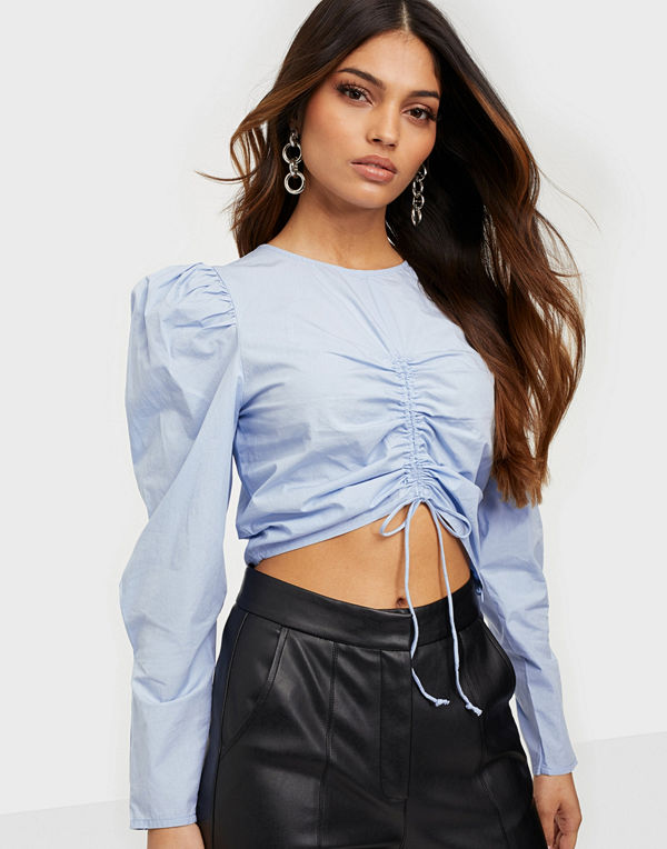 Only ONLMAGGIE AYA L/S ROUCHING TOP WVN