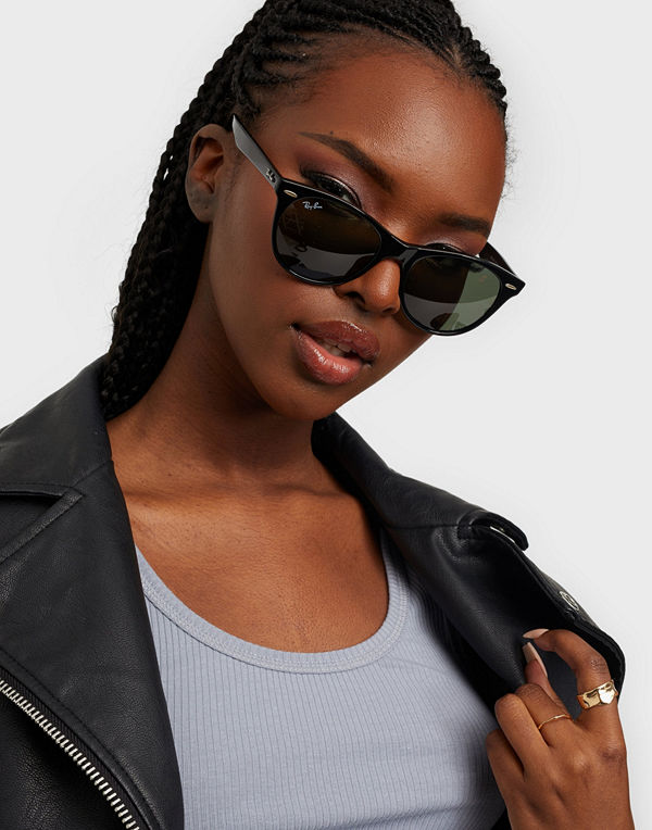 Ray-Ban WAYFARER II