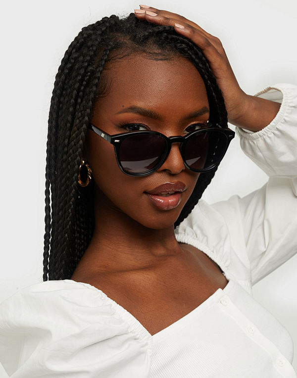 Le Specs Bandwagon