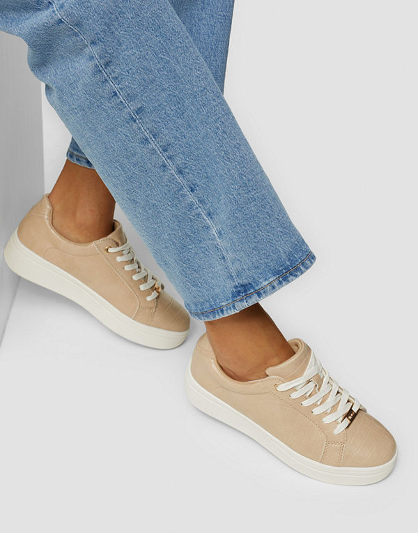 Duffy Classic Sneaker