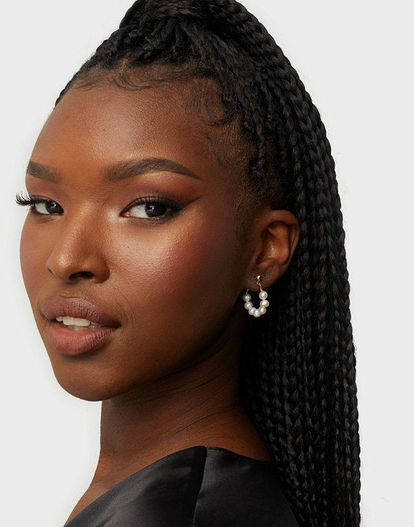 NLY Accessories smycke Mystic Pearl Hoop Earrings