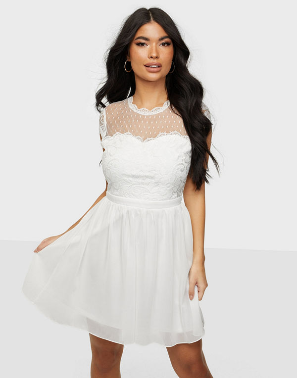 NLY Trend Dream On Lace Dress