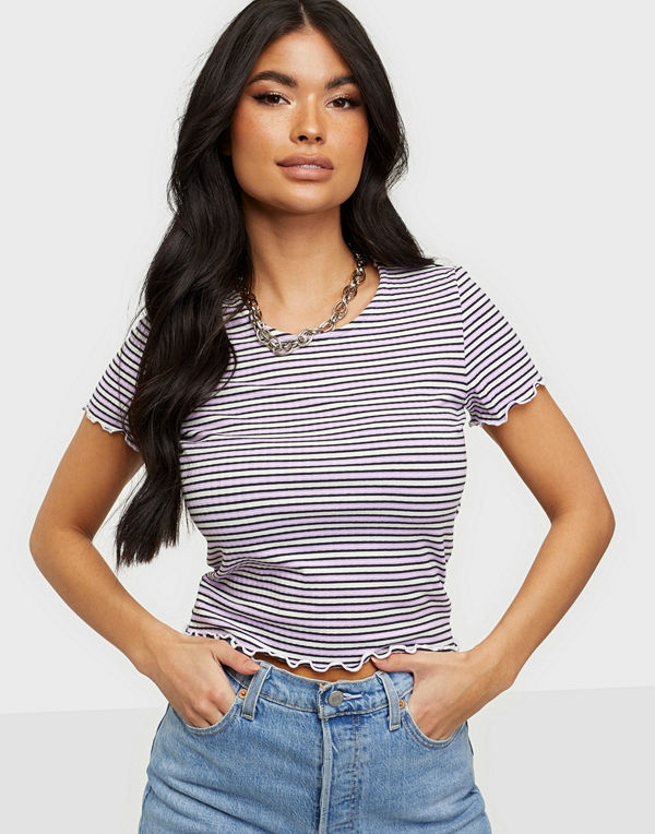 Only ONLEMMA STRIPE S/S TOP JRS