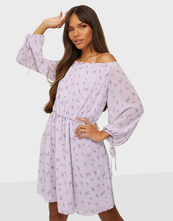 Glamorous Nelly x Glamorous Long Sleeve Chiffon Dress