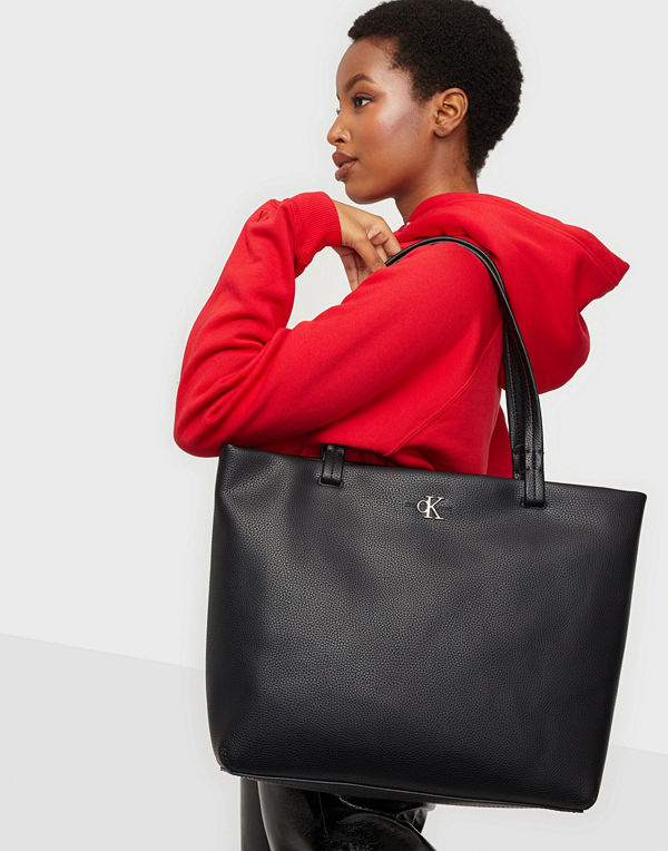 Calvin Klein Jeans väska SOFT SHOPPER 29