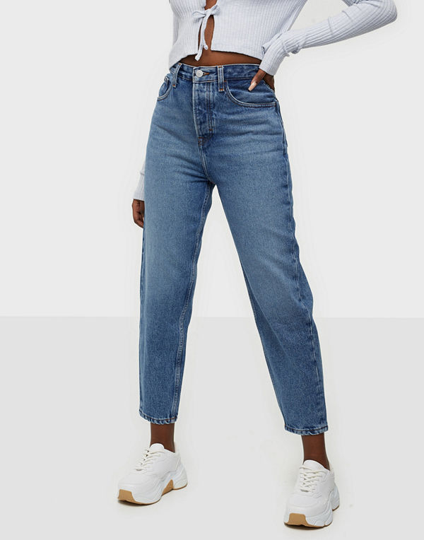 Tommy Jeans MOM JEAN ULTRA HR TPRD EMF SPMBR