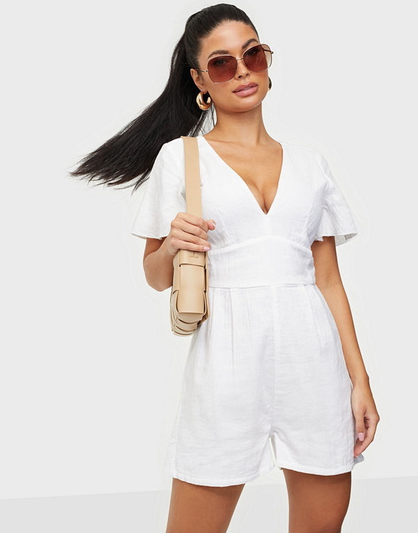 NLY Trend Flirty Sleeve Playsuit