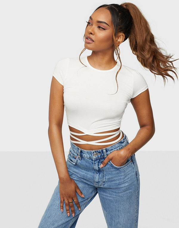NLY Trend Perfect Cropped Tie Top
