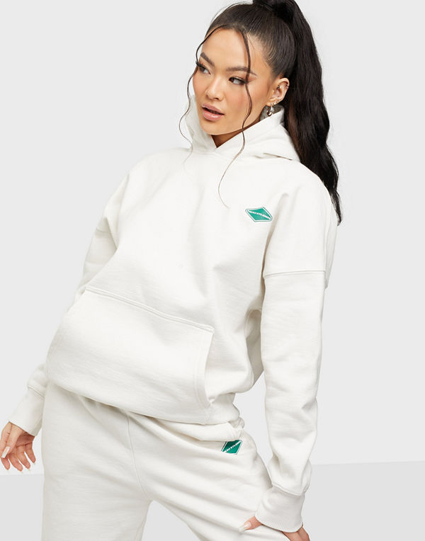 Nicki Studios LOGO HOODIE
