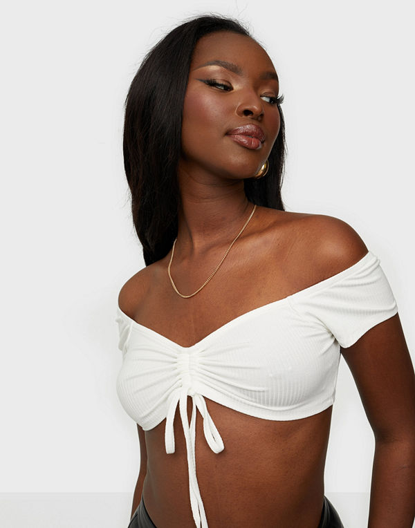 Glamorous Offshoulder Cropped Top