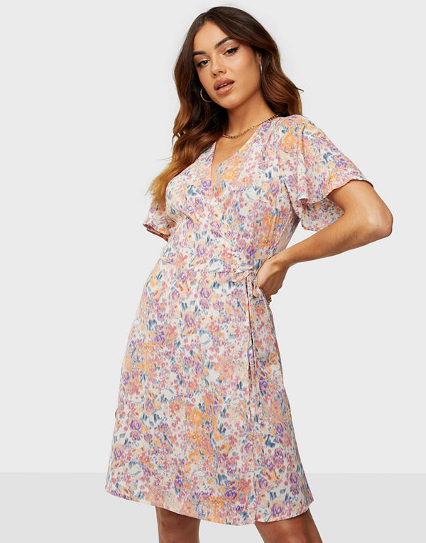 Object Collectors Item OBJPAPAYA S/S WRAP DRESS A DIV