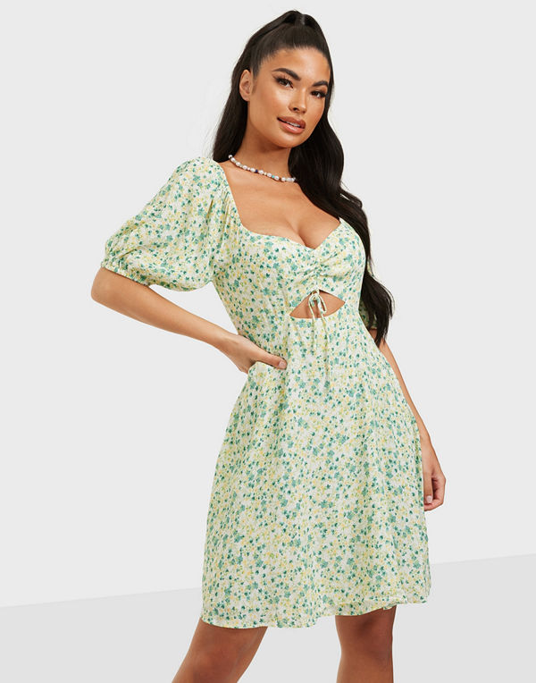 Forever New Kelly Cut Out Skater Dress