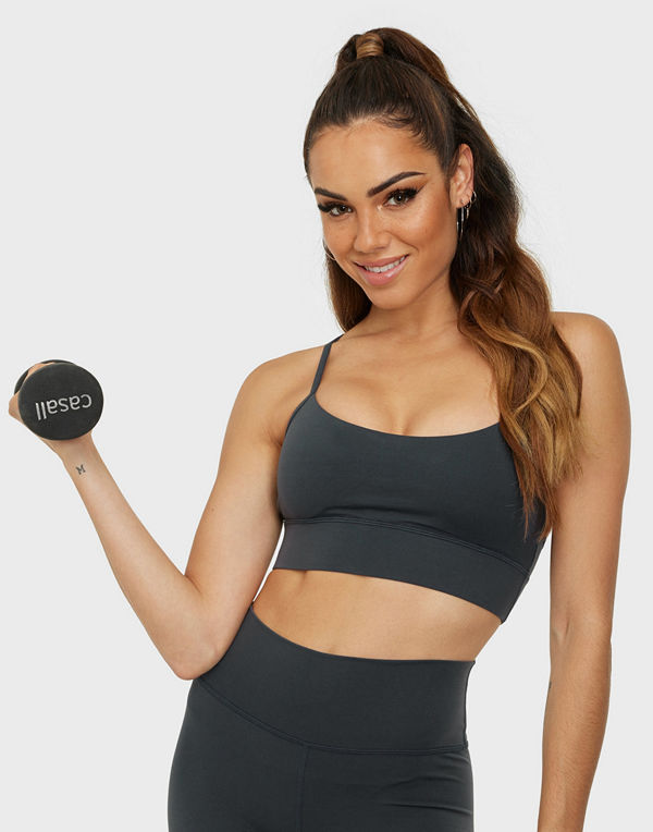 ICANIWILL Nimble Strappy Sports Bra