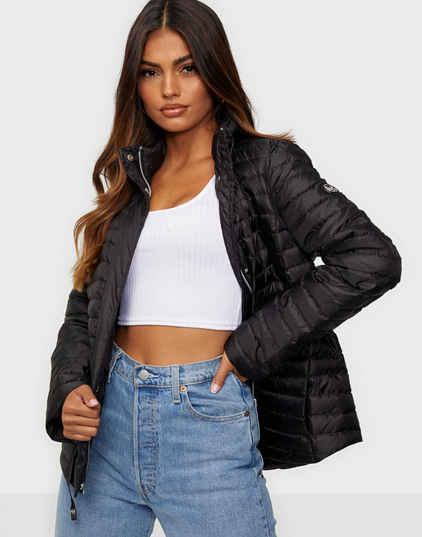 MICHAEL Michael Kors Belted Pckbl Puffer