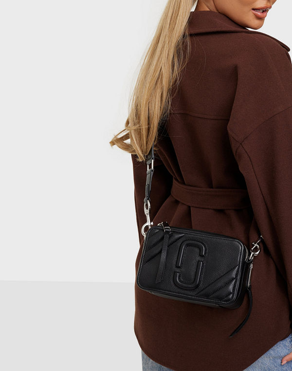 Marc Jacobs (THE) väska The Moto Shot 21