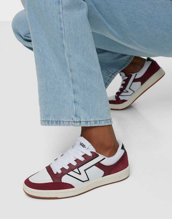 Vans UA Lowland CC