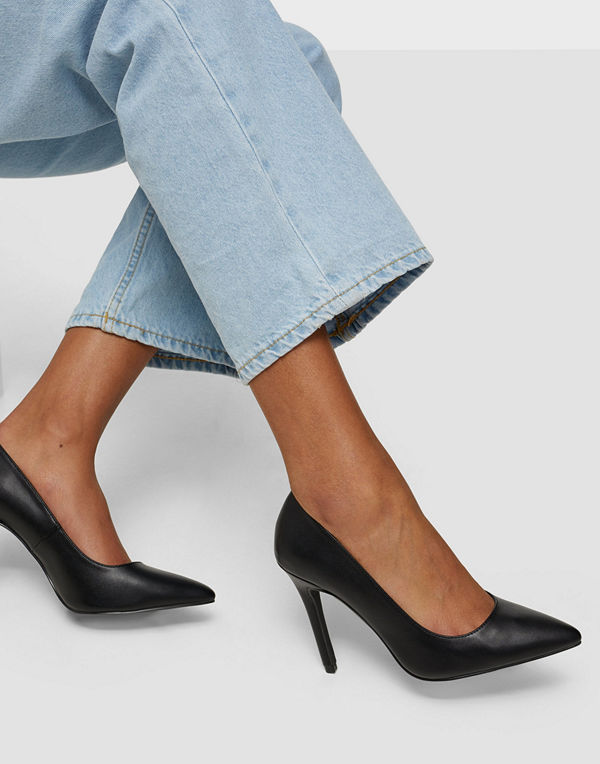 NLY Shoes Slim Pump