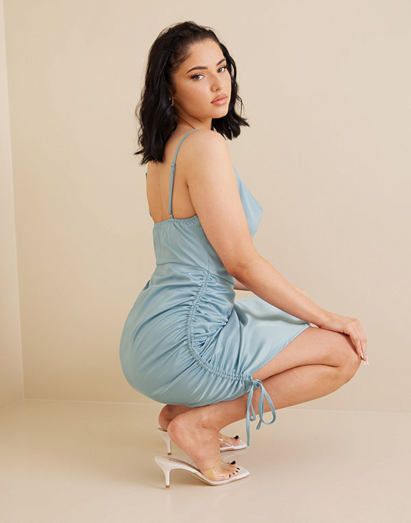 Missguided RUCHED SIDE ASYM MINI DRESS SATIN