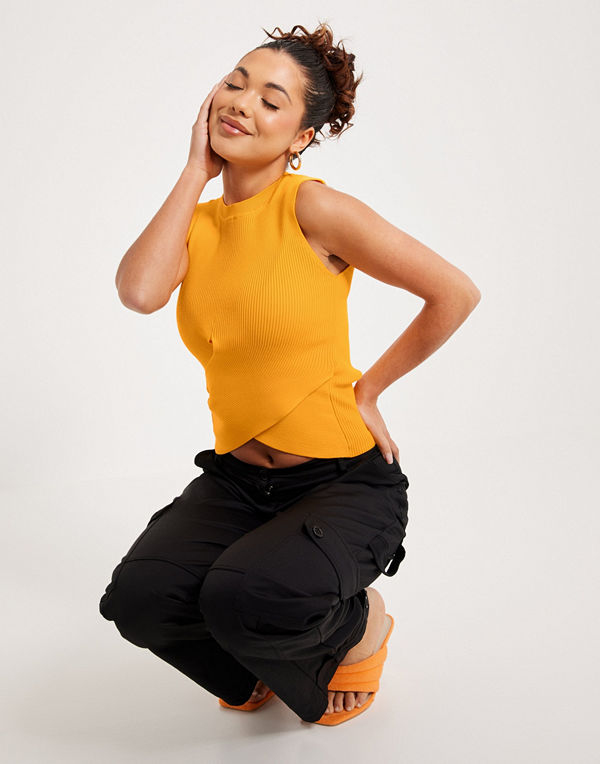 Y.a.s YASRADIO SL KNIT TOP S.