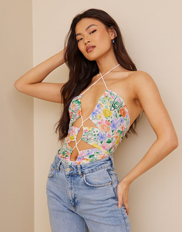 NLY One Criss Cross Print Body