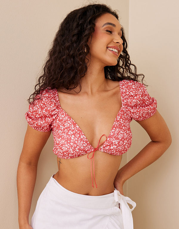 NLY Trend Tie Crop Top