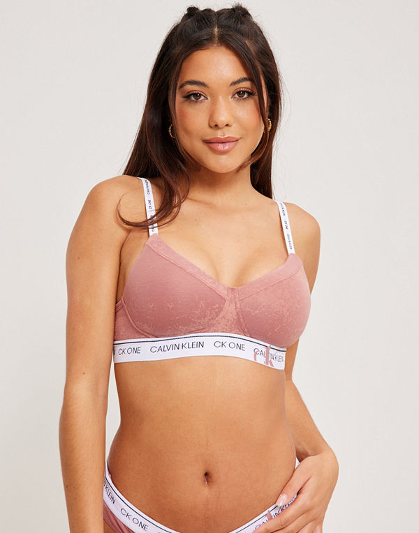 Calvin Klein Underwear LGHT LINED BRALETTE