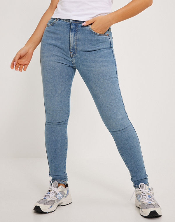 Dr. Denim Moxy