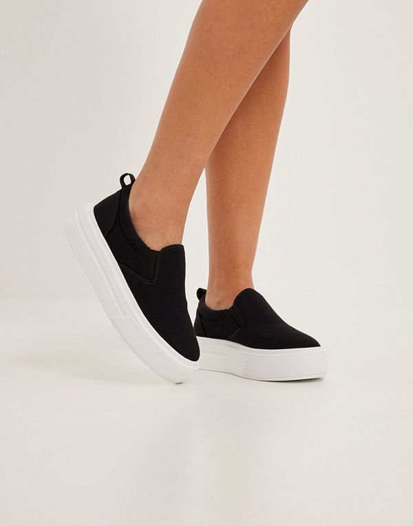 NLY Shoes Flat Slip In Sneaker