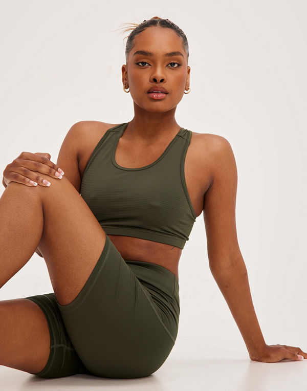 Only Play ONPBANZA SPORTS TOP