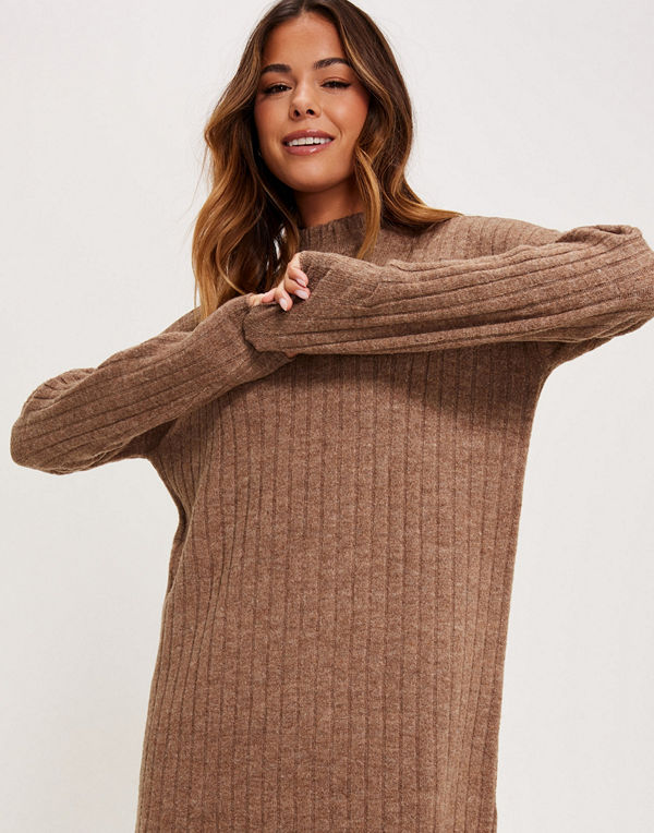 Only ONLPIPPI MAYRA STRAP DRESS WVN