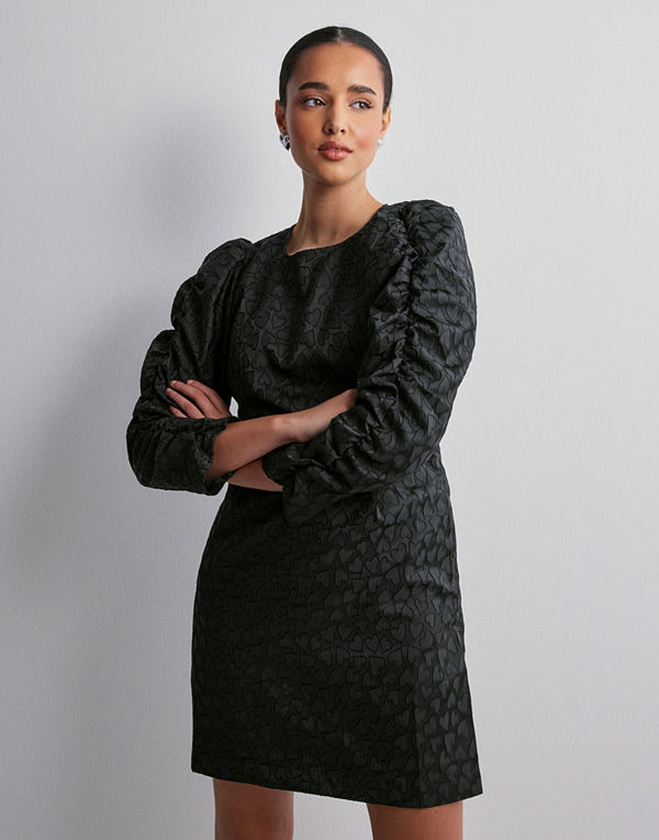 Vero Moda Vmvigo 7/8 Short Dress Wvn - Svart