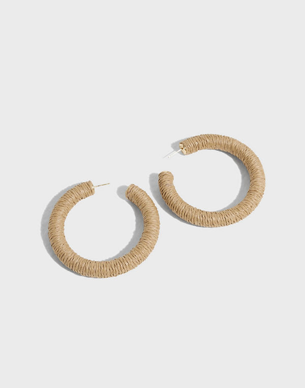 Nelly örhängen Natural Beauty Hoops - Beige
