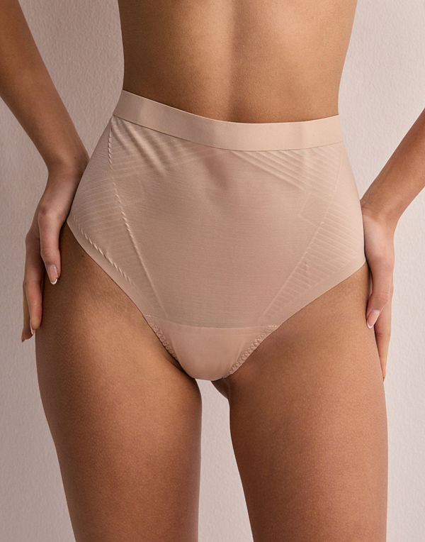 Spanx Thong - Beige