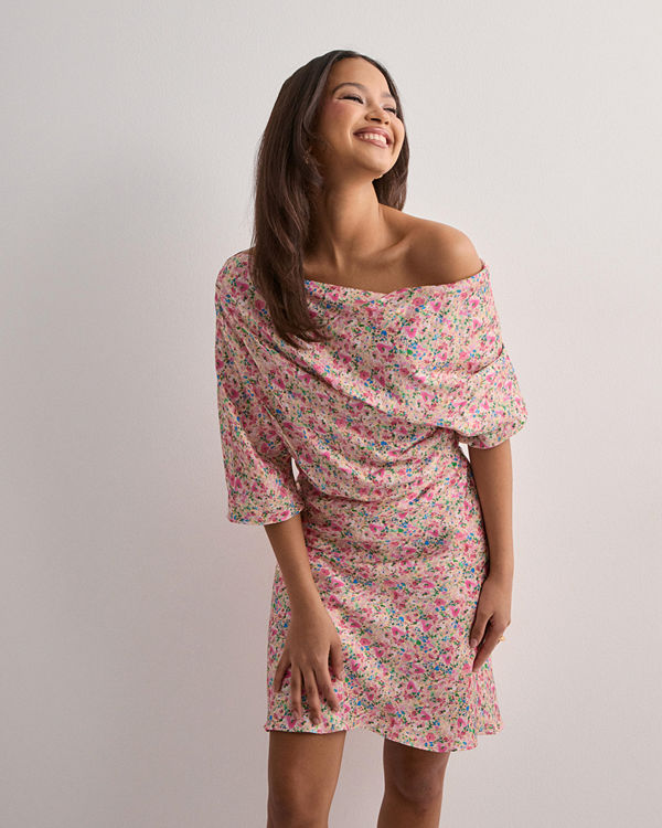 Malina Marisa asymmetrical satin mini dress - Rosa