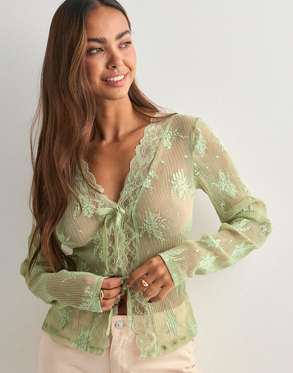 Nelly Delicate Lace LS Top - Grön
