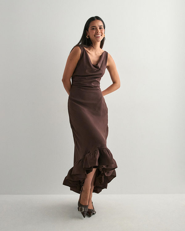Malina Alia Cowl Neck Ruffled Maxi dress - Brun
