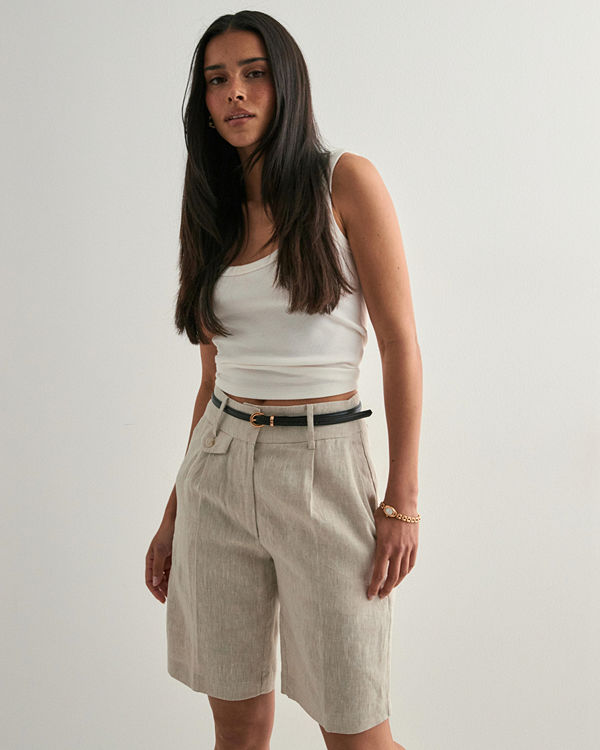 Malina Arlo Pleated Suit shorts - Beige