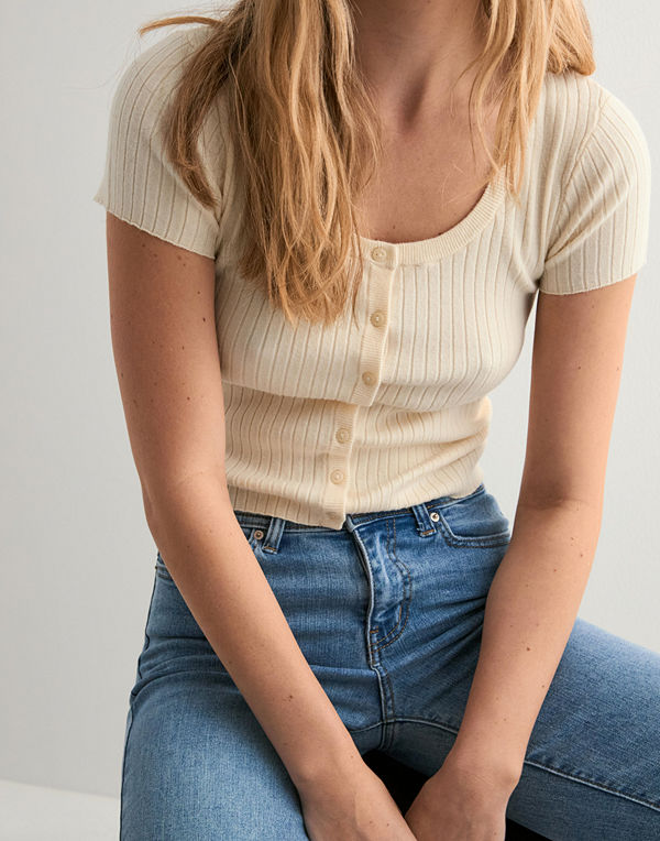 Vero Moda Vmgold Rib Ss U-Neck Button Top - Beige
