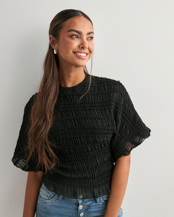 Nelly Frill Turtleneck Blouse - Svart
