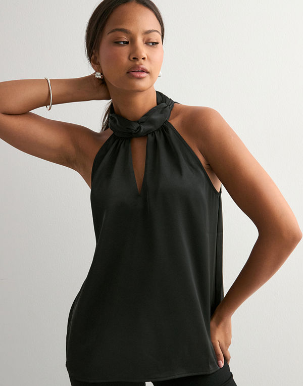 Neo Noir Svala Heavy Sateen Top - Svart