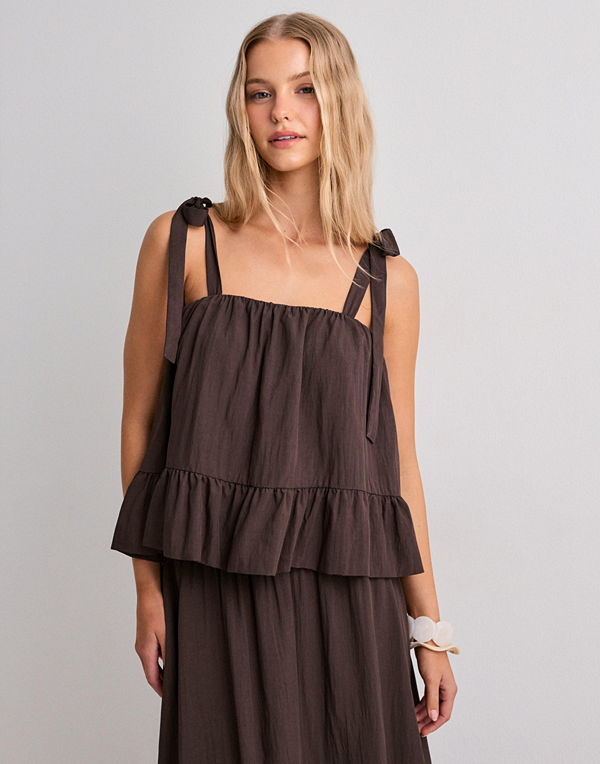 Pieces Pcjulia Sl Peplum Top Wvn D2D - Brun
