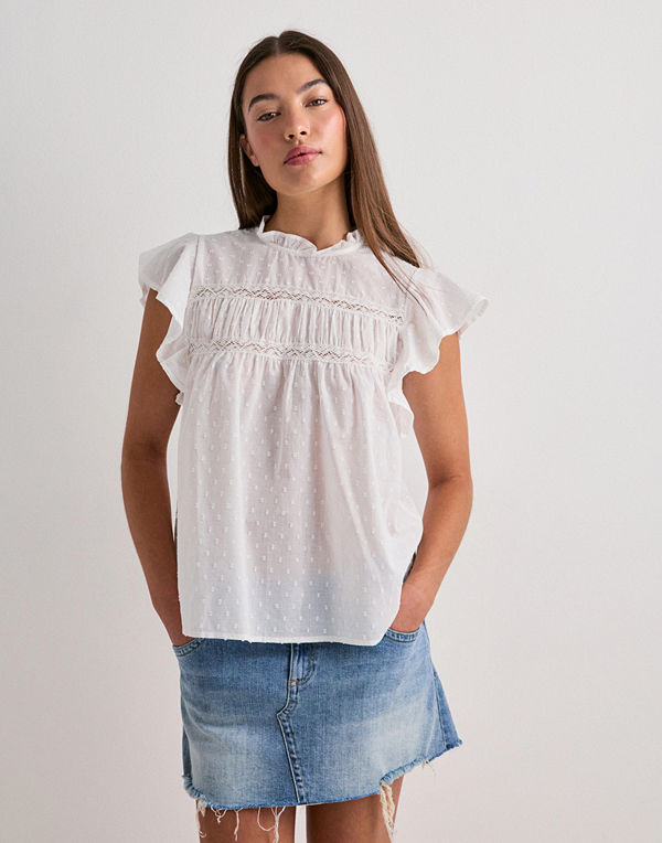 Only Onlkatti S/S Dobby Top Wvn Noos - Vit