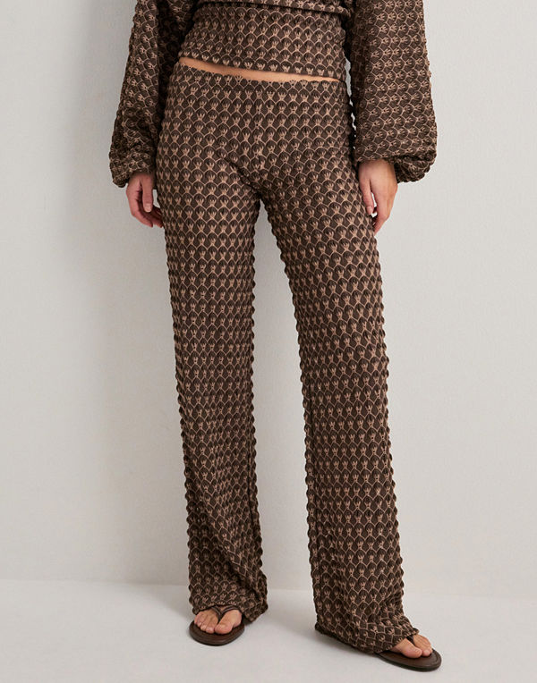 Nelly byxor Dreamy Structure Pants - Brun