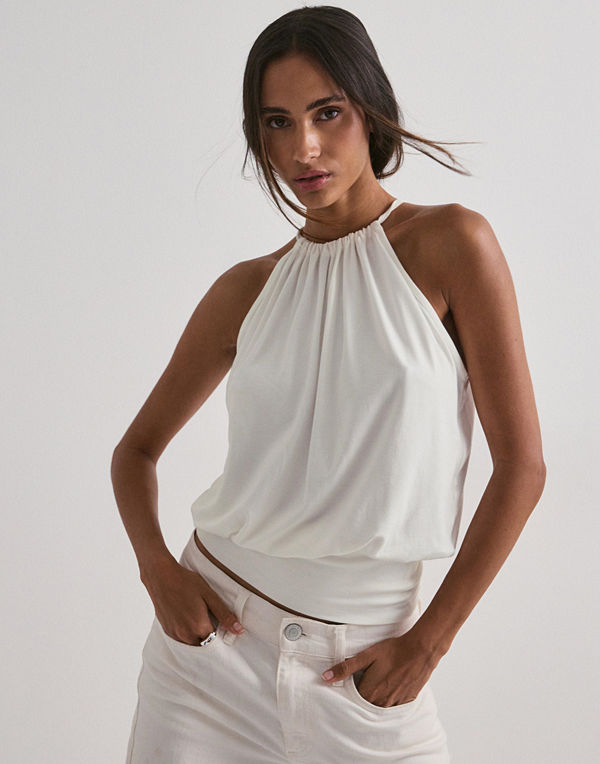 Nelly Soft Drape Tie Back Top - Vit