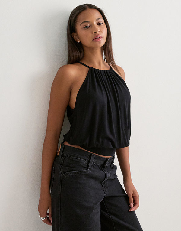 Nelly Soft Drape Tie Back Top - Svart