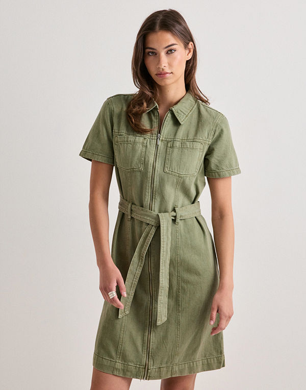 Only Onlsilla S/S Zip Belt Short Dr - Grön