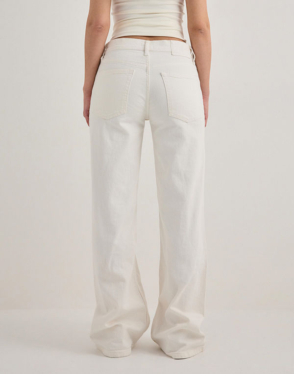 Nelly Loose Flare Jeans - Vit